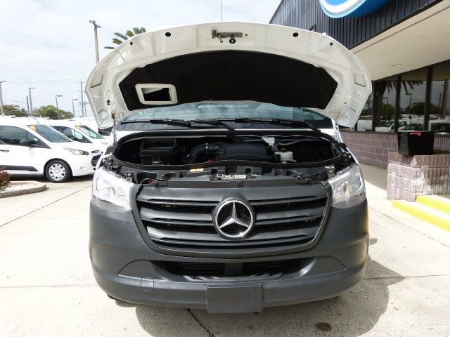 Used 2021 Mercedes-Benz Sprinter 1500 w/ Driver Convenience Package image 8