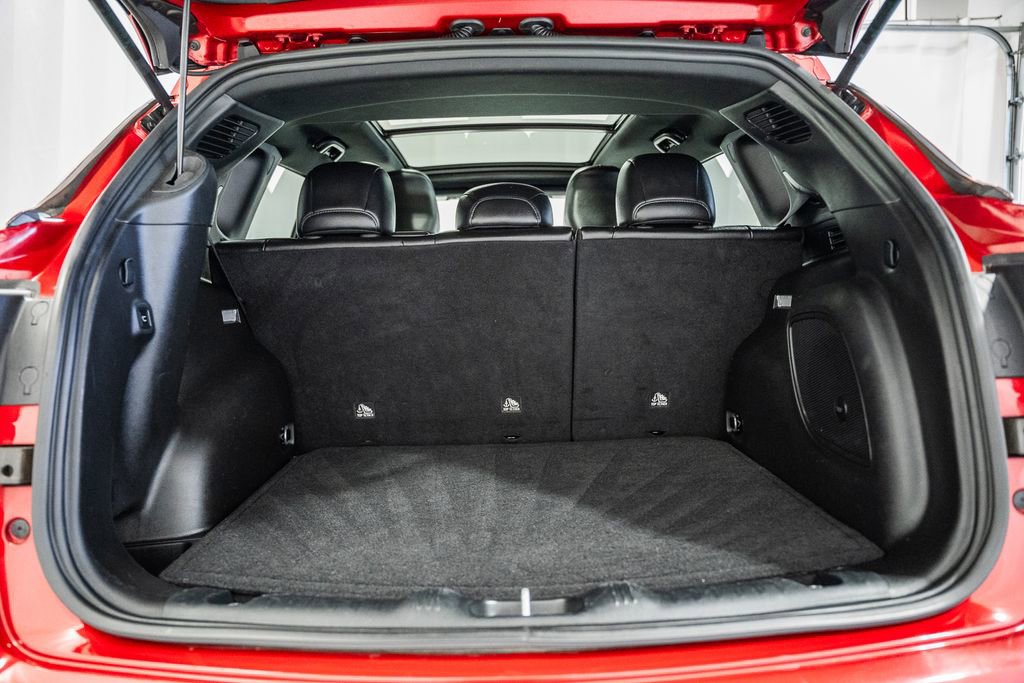 Certified 2025 Jeep Compass Latitude w/ Sun & Sound Group image 11