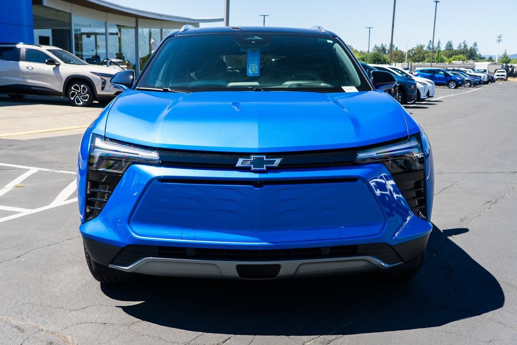 New 2026 Chevrolet Blazer EV LT w/ Super Cruise Package AWD/4WD image 7