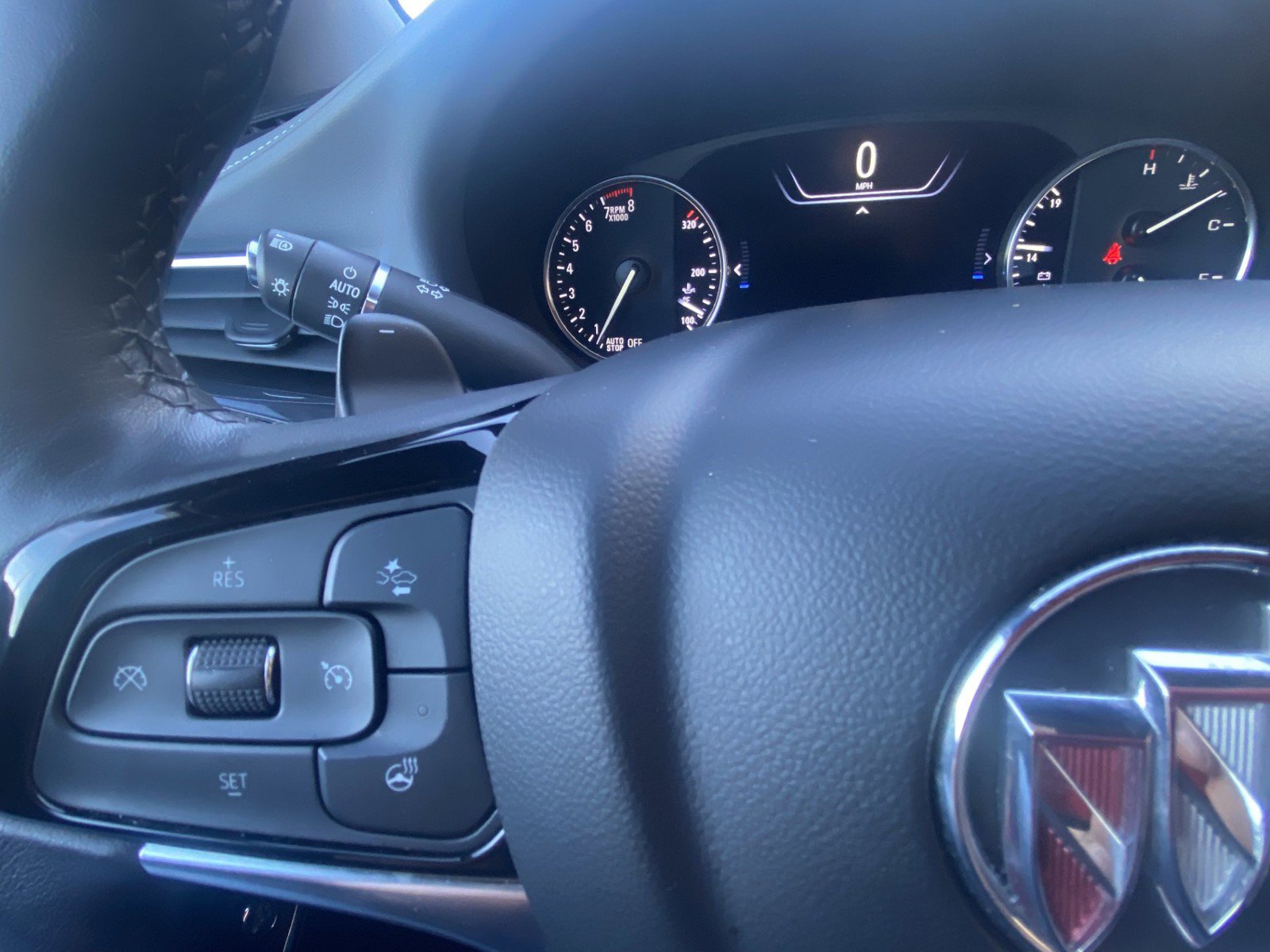 Used 2024 Buick Enclave Premium AWD/4WD image 21
