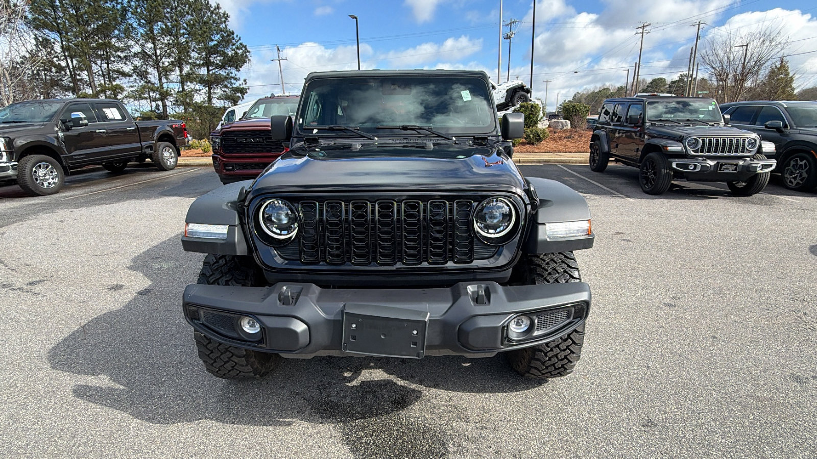 Used 2025 Jeep Wrangler Willys 4xe image 3