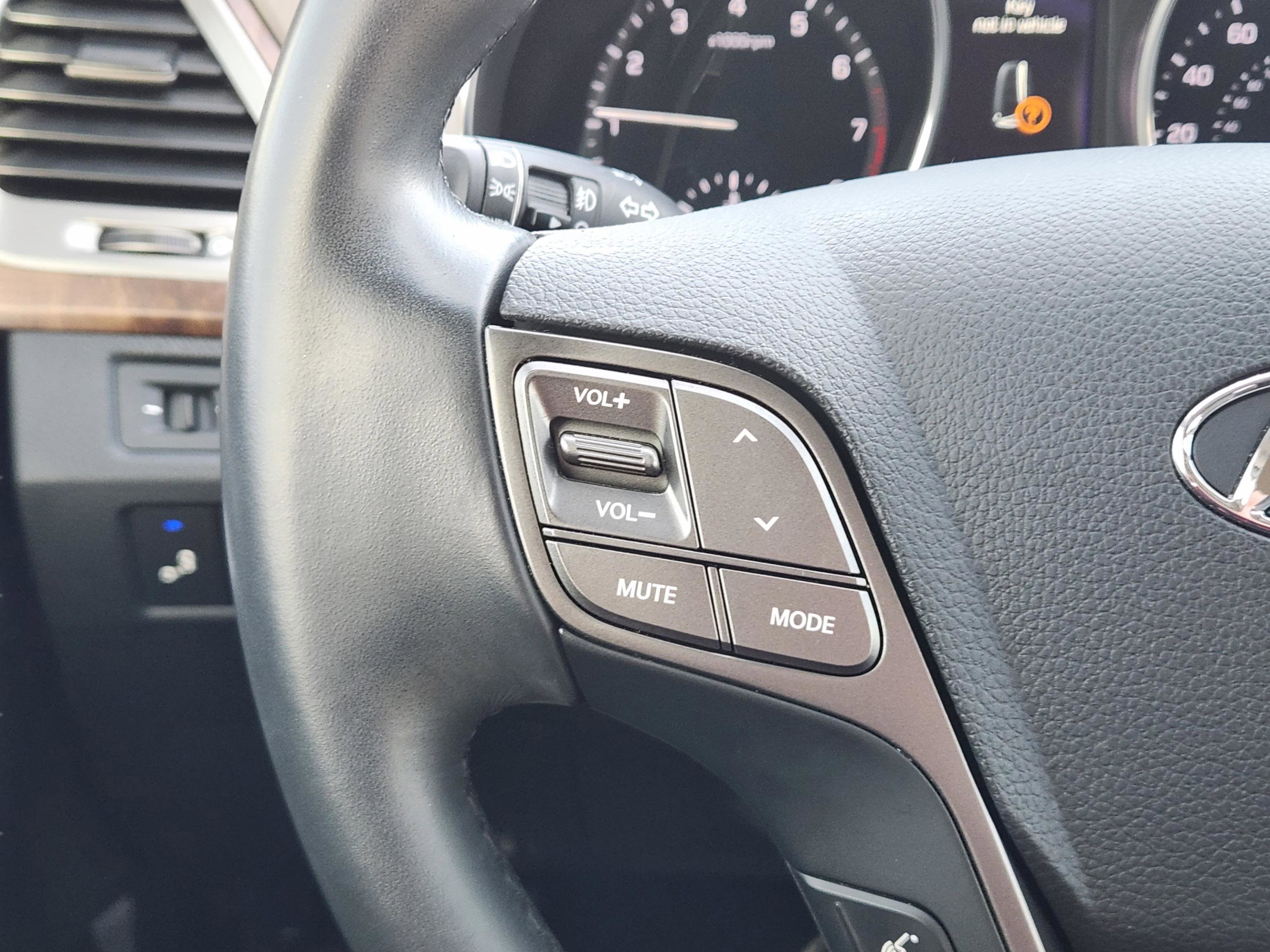 Used 2018 Hyundai Santa Fe Sport 2.0T image 24