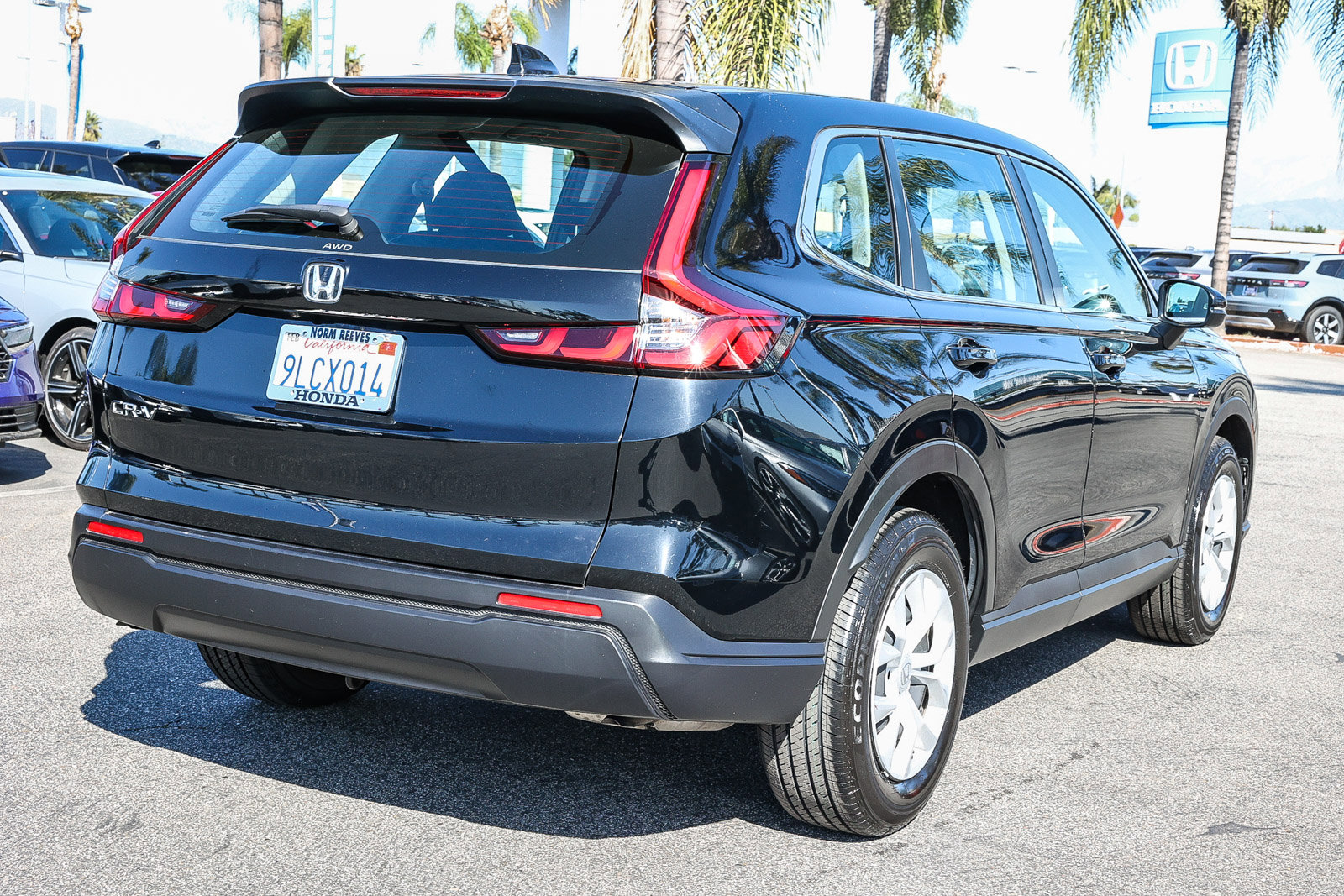 Used 2024 Honda CR-V LX image 7