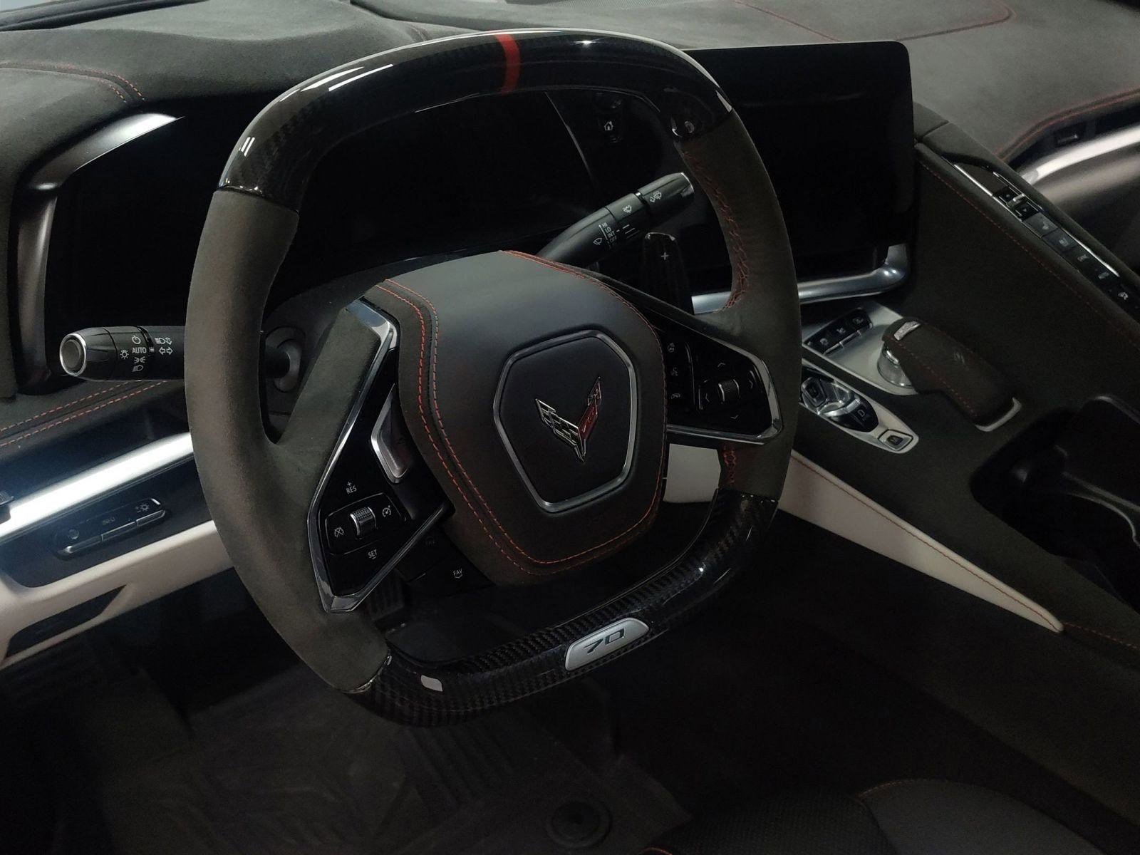 Used 2023 Chevrolet Corvette Stingray Premium Conv w/ Z51 Performance Package image 17