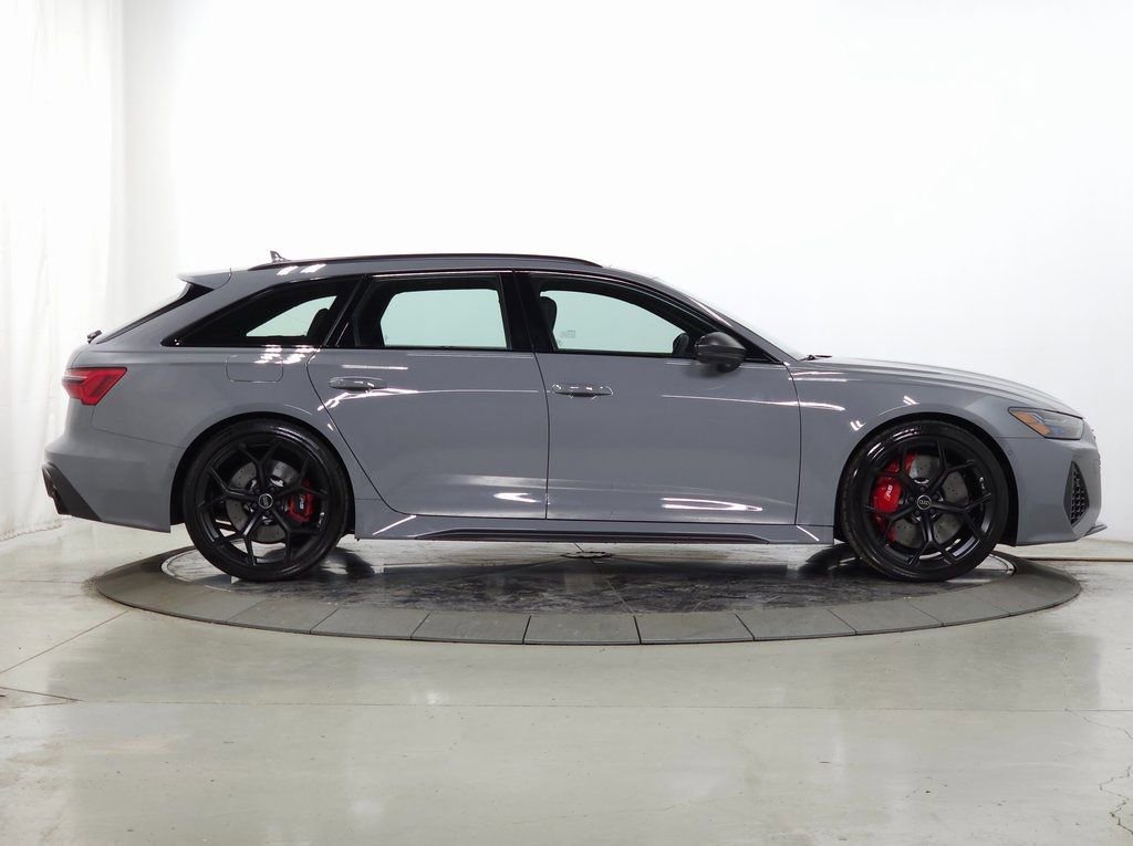 Used 2026 Audi RS 6 performance image 12