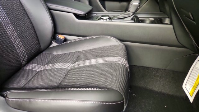 New 2026 MAZDA CX-50 2.5 Hybrid w/ Preferred Pkg AWD/4WD image 32