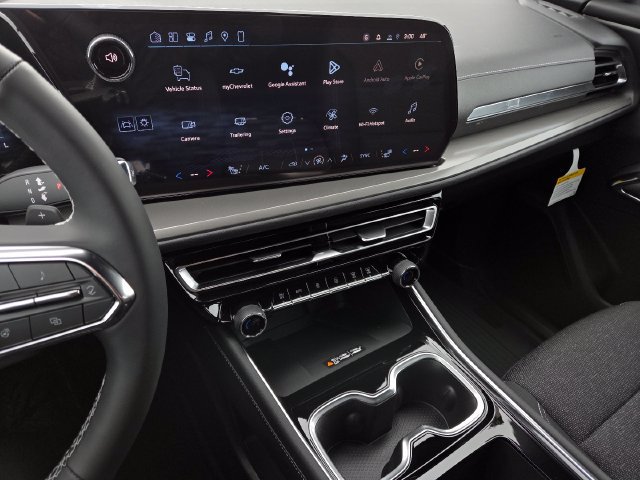 New 2026 Chevrolet Traverse LT w/ Driver Confidence Package AWD/4WD image 36