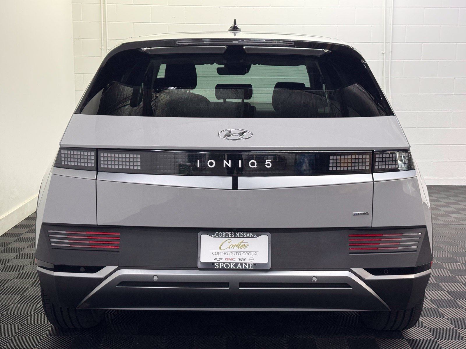 Used 2024 Hyundai Ioniq 5 SEL AWD/4WD image 6