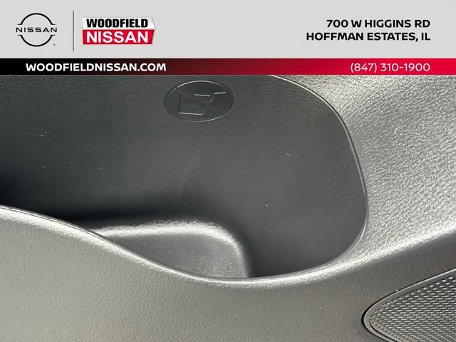 Certified 2025 Nissan Rogue SV w/ SV Premium Package AWD/4WD image 21