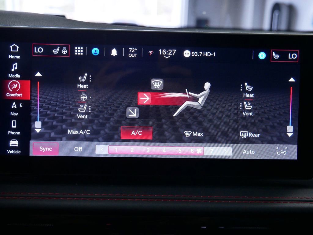 Certified 2024 Dodge Hornet GT image 45