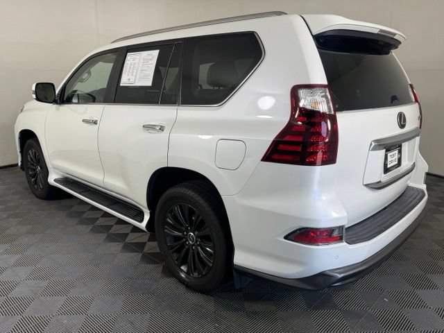 Used 2022 Lexus GX 460 Luxury w/ Sport Design Package AWD/4WD image 4