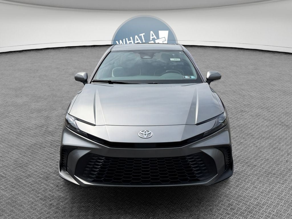 Certified 2025 Toyota Camry SE FWD image 9