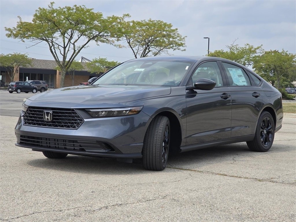 New 2025 Honda Accord SE image 13