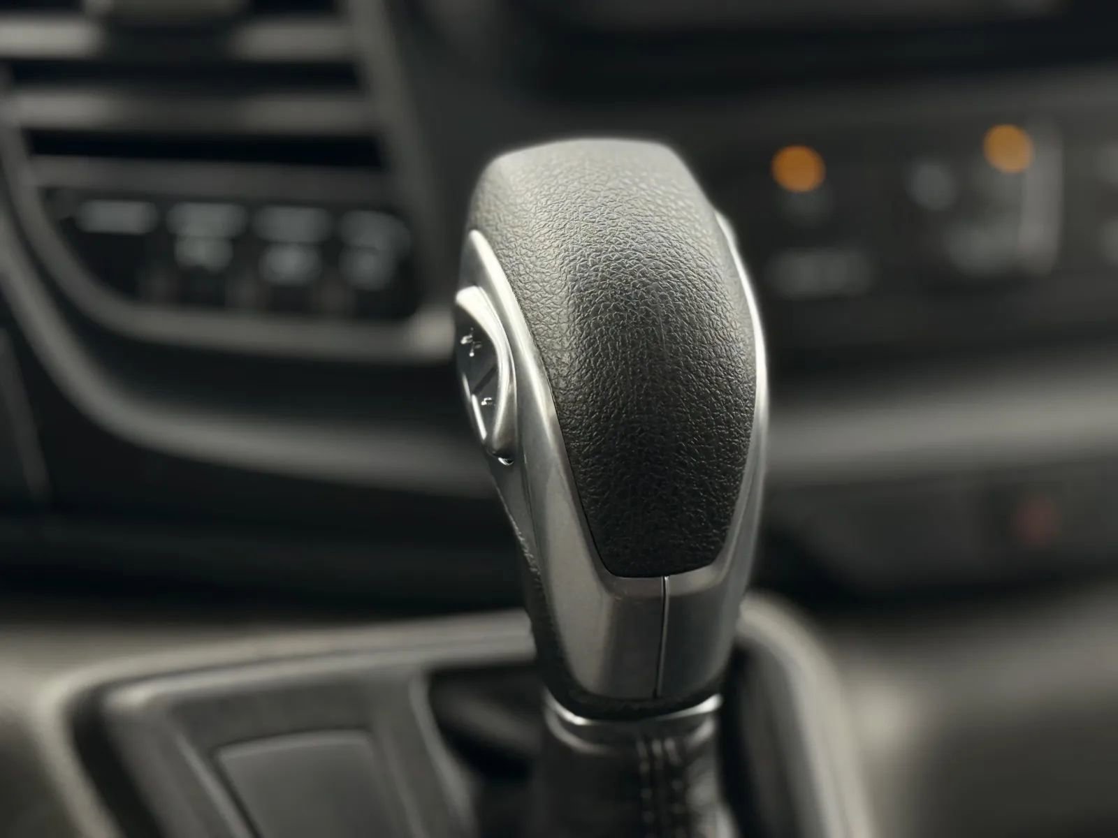 Used 2024 Ford Transit 350 XL image 36