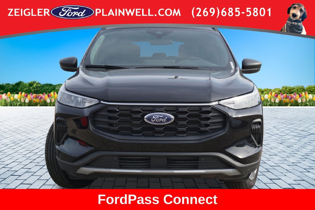 Used 2025 Ford Escape ST-Line w/ Tech Pack #1 AWD/4WD image 8