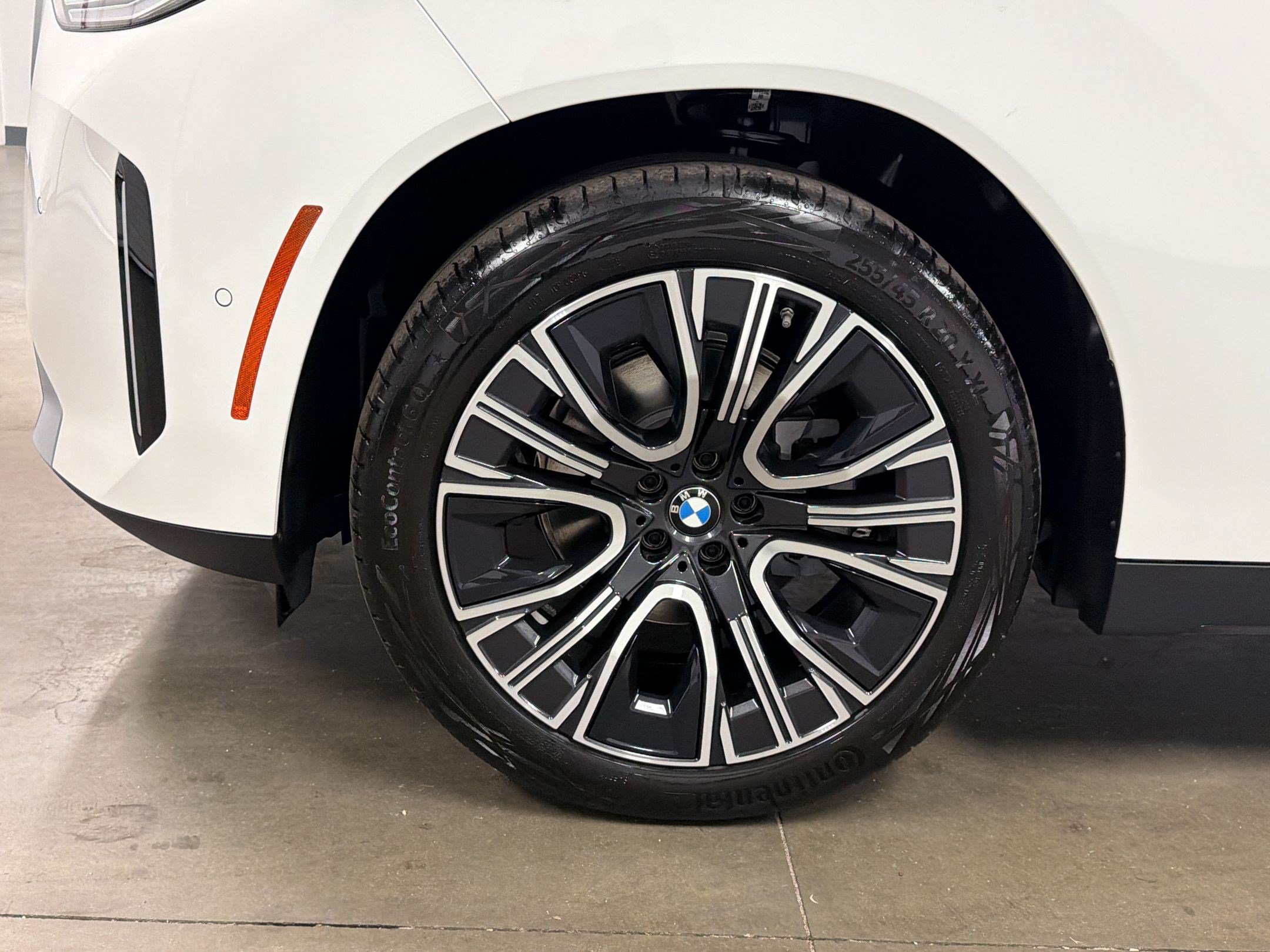 New 2026 BMW X3 xDrive30i w/ Premium Package AWD/4WD image 13