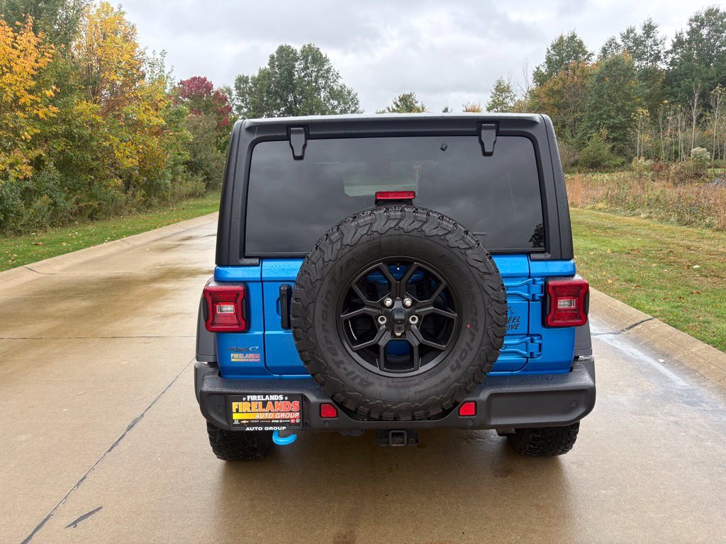 Used 2024 Jeep Wrangler Unlimited AWD/4WD image 8