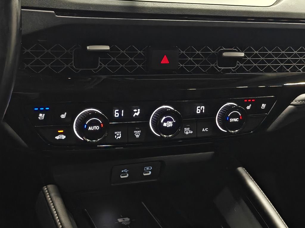 Used 2023 Honda Accord Touring image 8