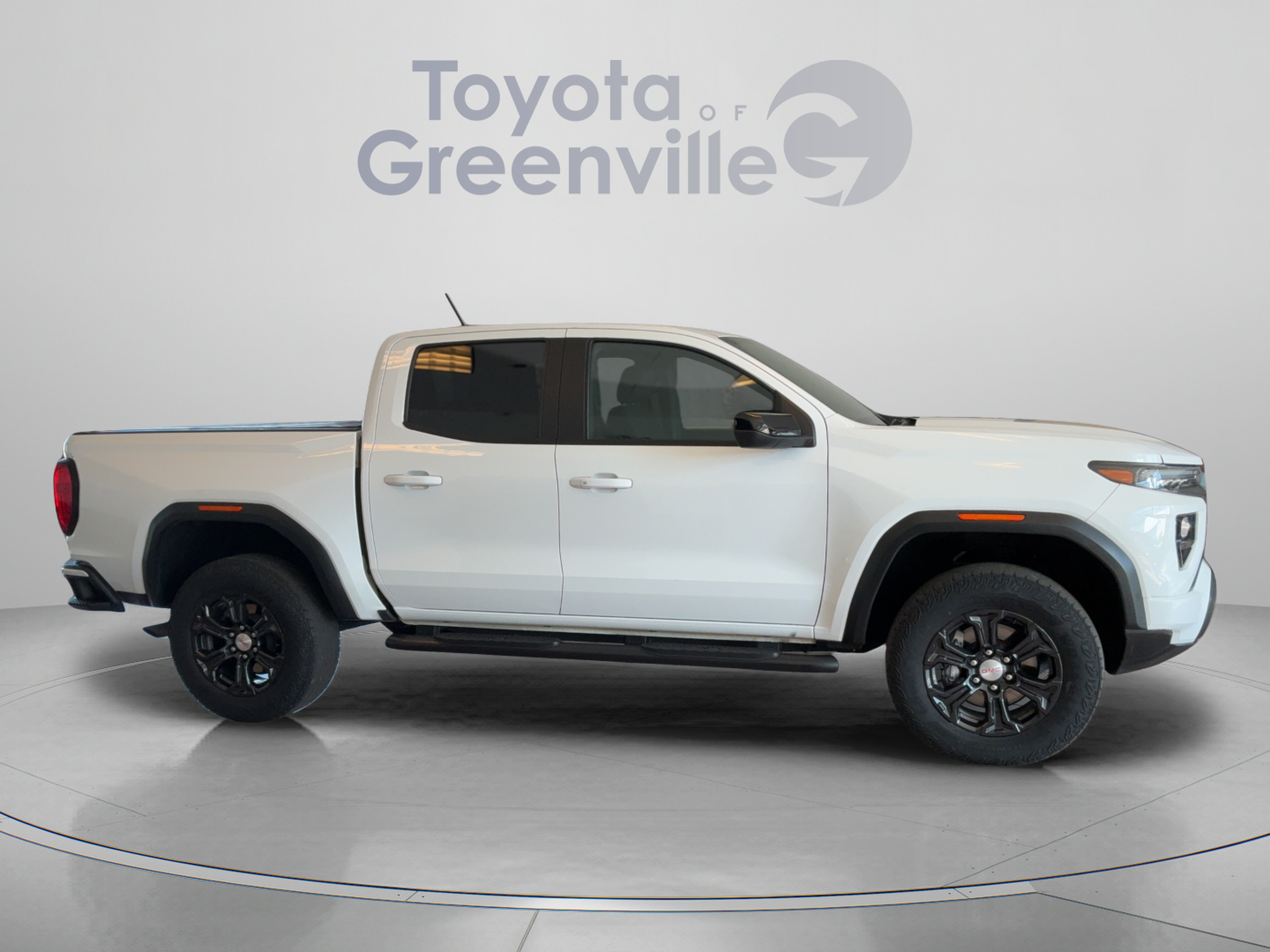 Used 2023 GMC Canyon Elevation w/ Trailering Package AWD/4WD image 7