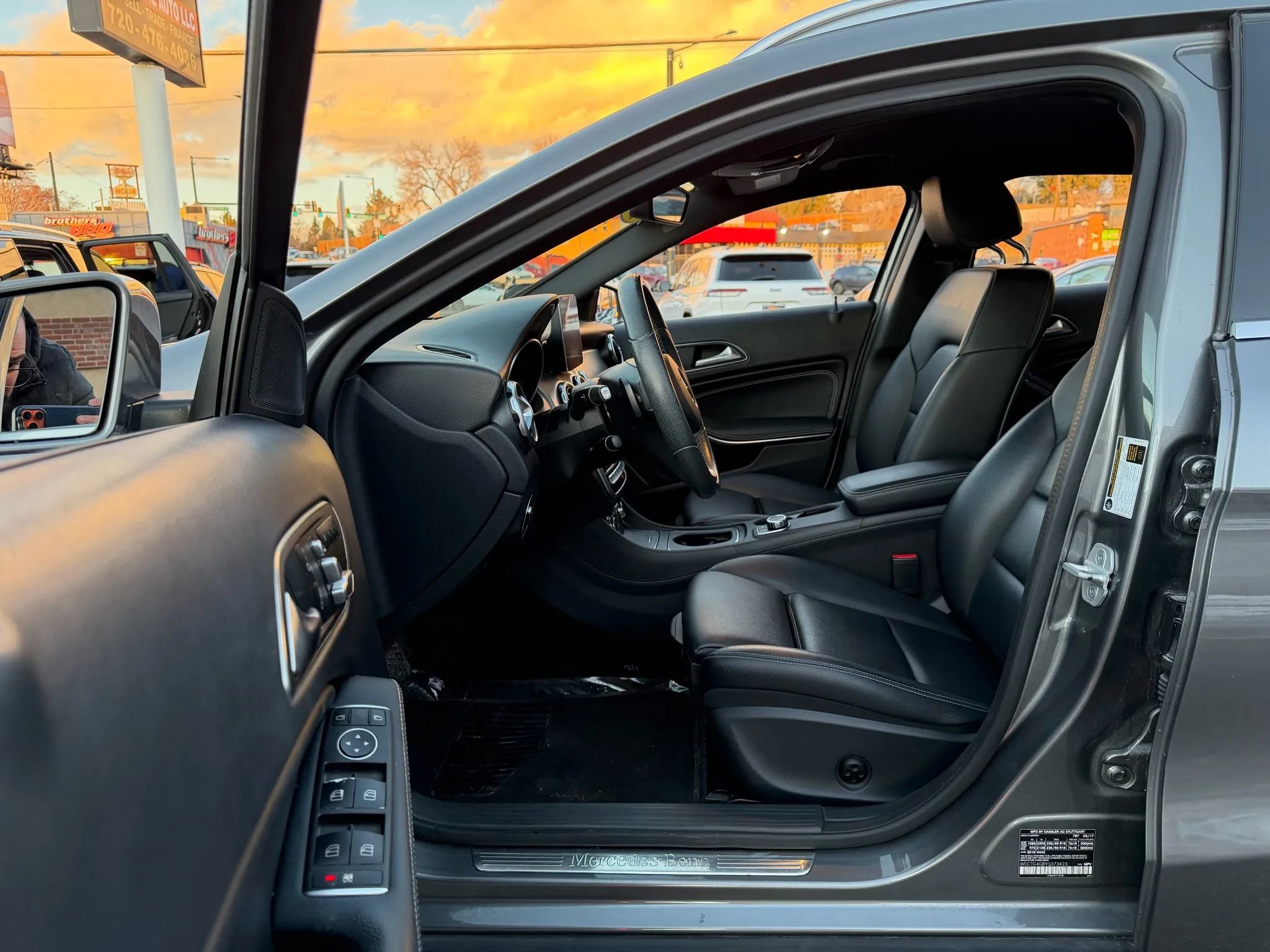 Used 2018 Mercedes-Benz GLA 250 4MATIC image 13