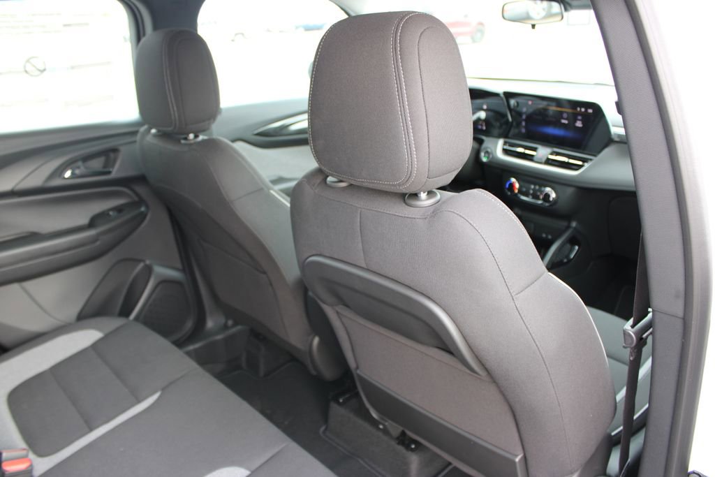 New 2026 Chevrolet TrailBlazer LS image 28