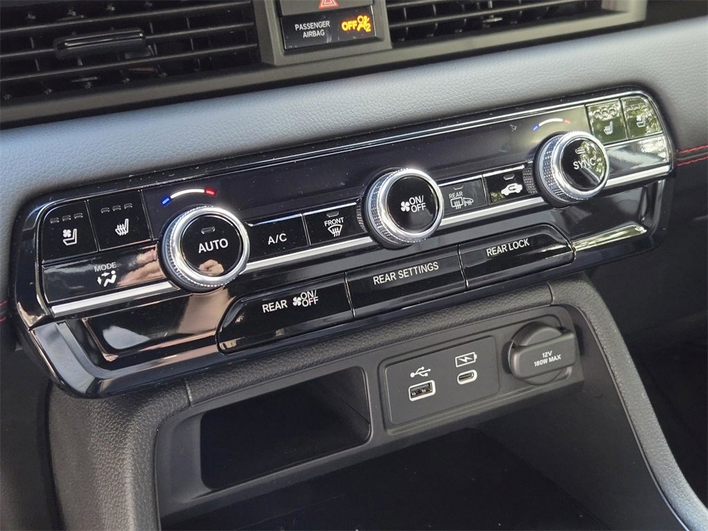 New 2025 Honda Pilot Black Edition image 22