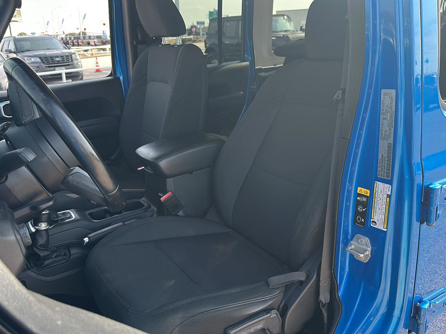 Used 2022 Jeep Wrangler Unlimited Sport AWD/4WD image 12