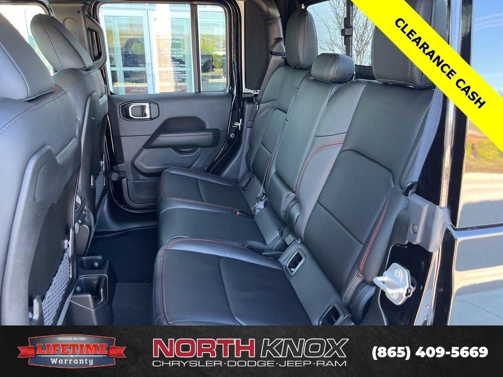 New 2025 Jeep Gladiator Rubicon image 15