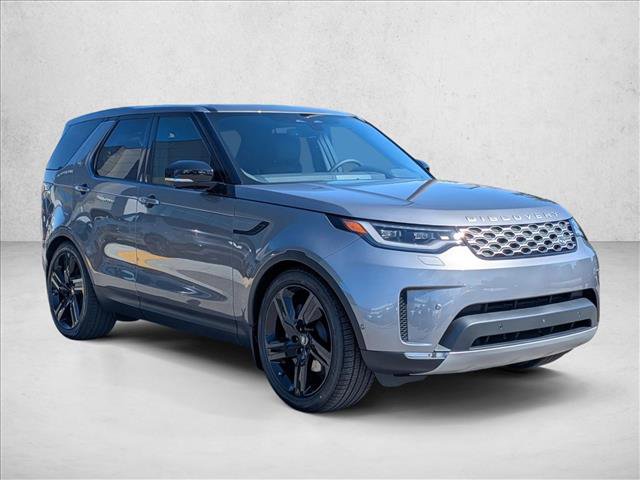 New 2026 Land Rover Discovery S image 7