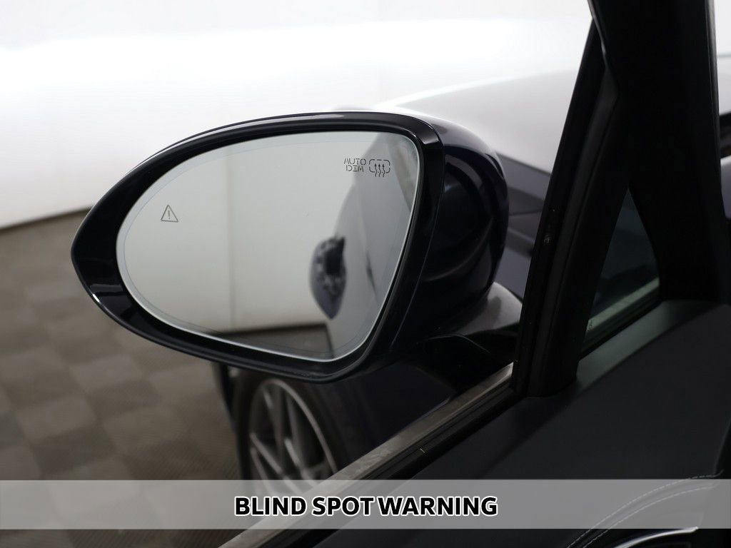 Used 2022 Genesis GV70 3.5T Sport w/ Sport Advanced Package image 8