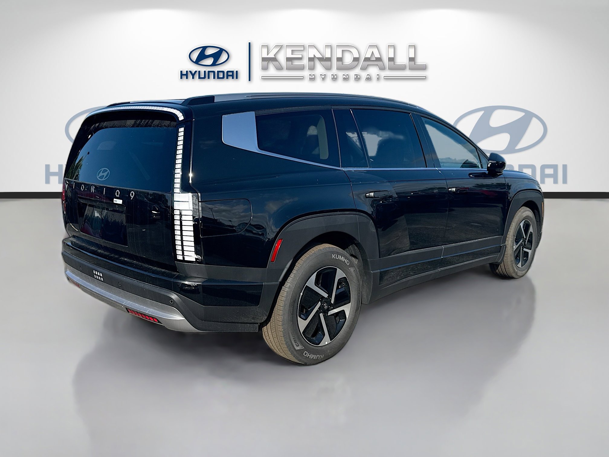 New 2026 Hyundai Ioniq 9 S image 6