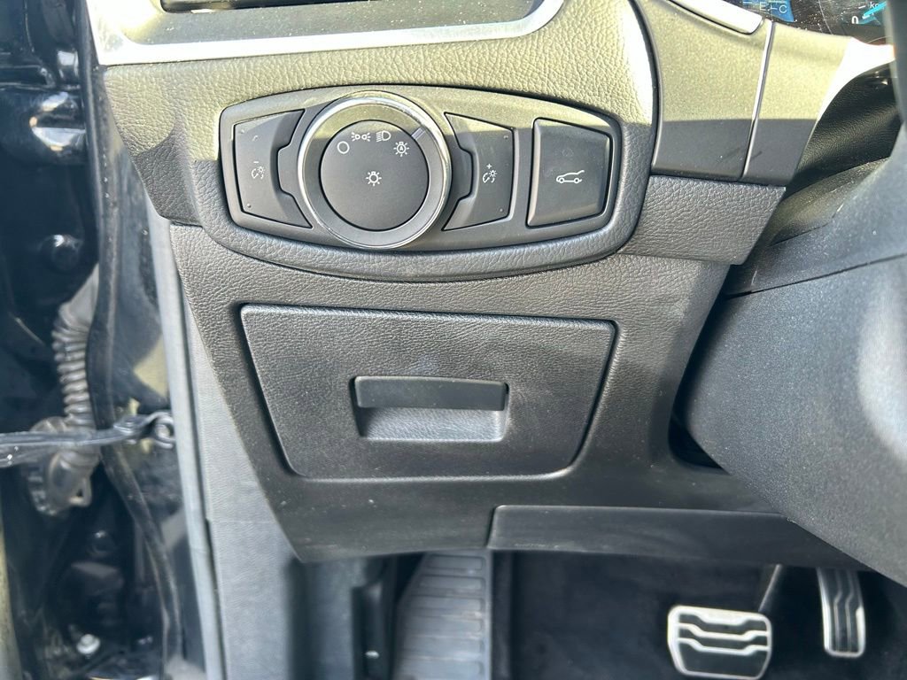 Used 2016 Ford Edge Sport w/ Equipment Group 401A image 21