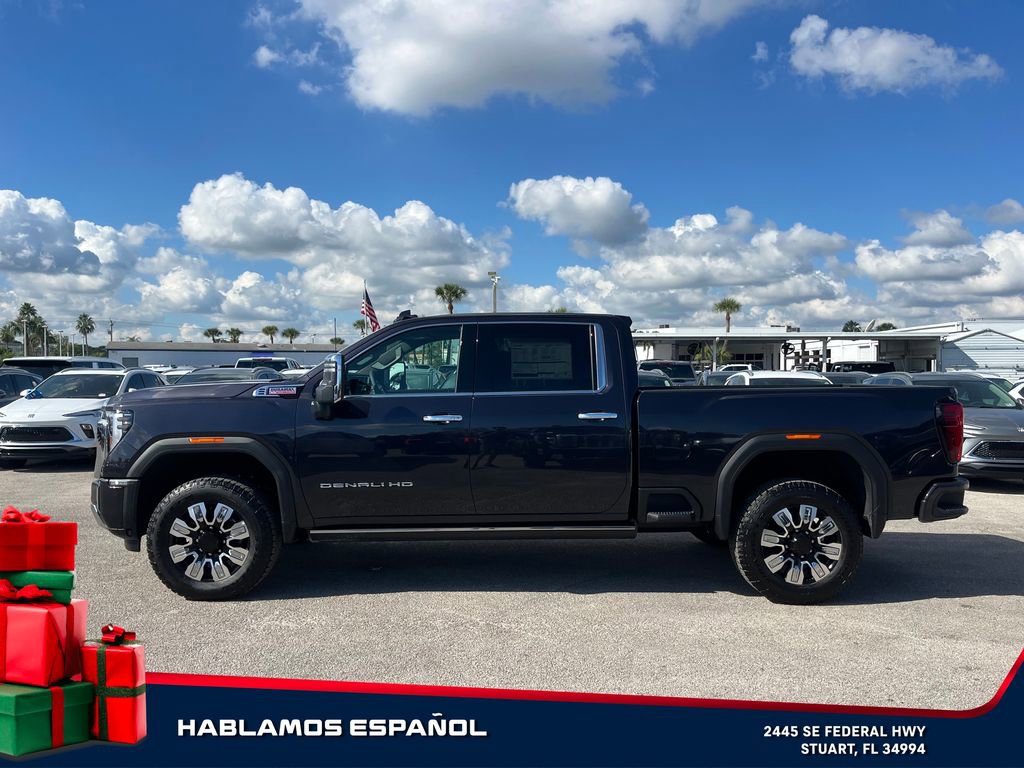 New 2025 GMC Sierra 2500 Denali w/ Denali Reserve Package image 4
