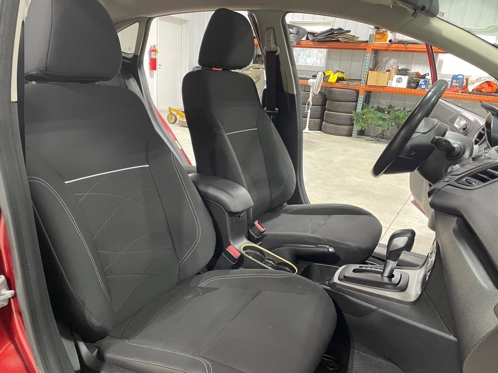 Used 2014 Ford Fiesta SE image 22