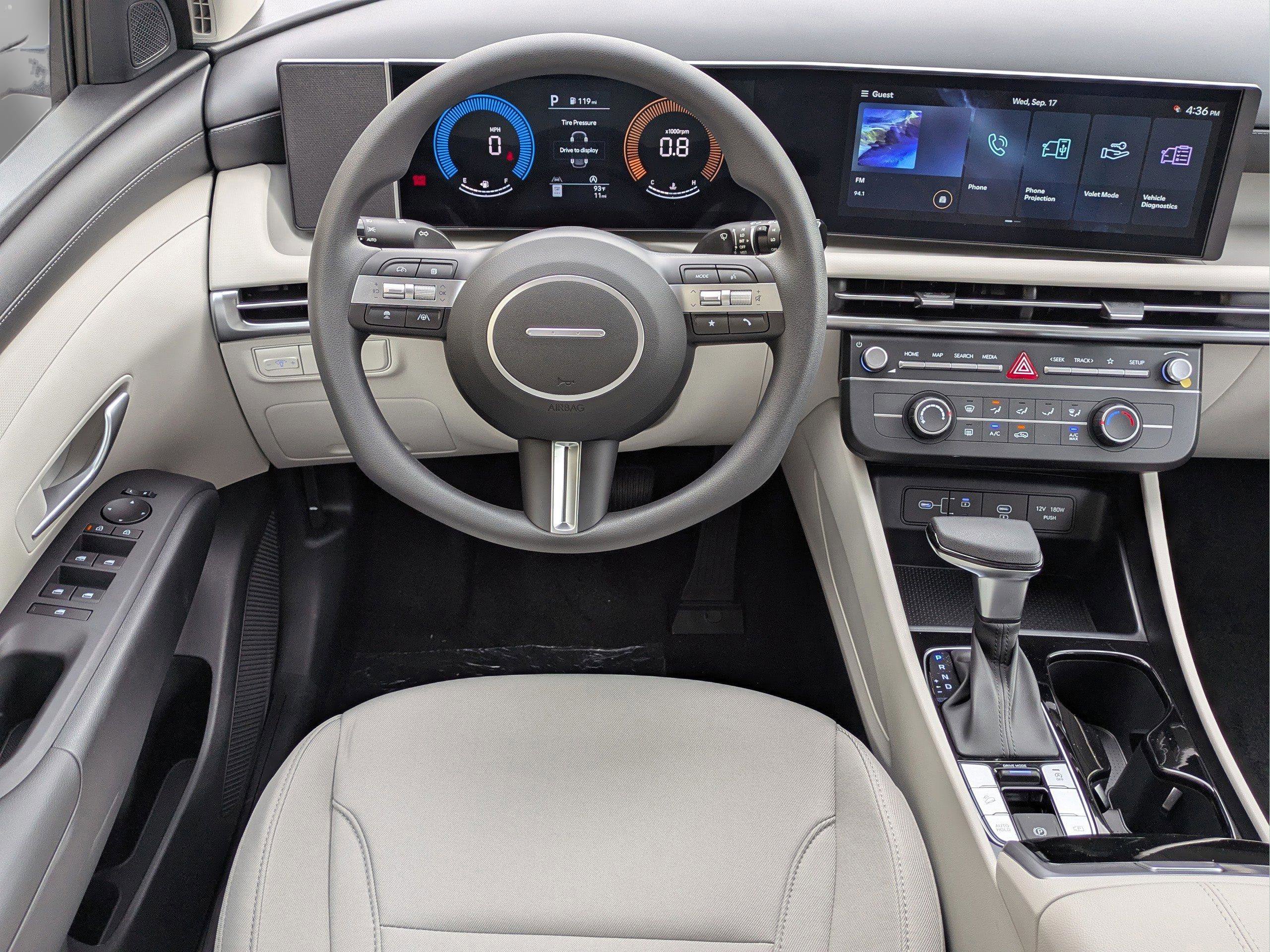 New 2026 Hyundai Tucson SE FWD image 18