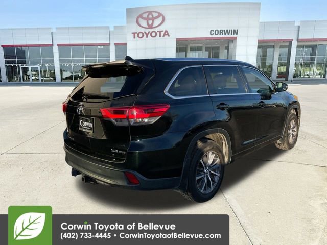 Used 2018 Toyota Highlander XLE image 8