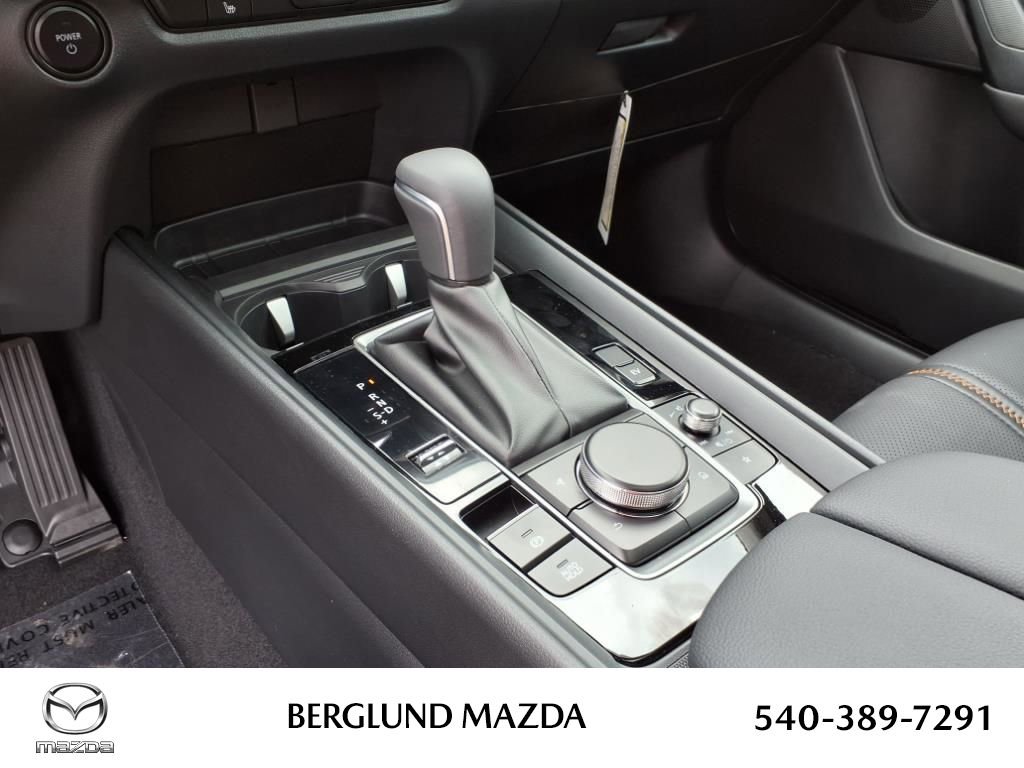 New 2025 MAZDA CX-50 AWD 2.5 Hybrid w/ Cargo Package image 18