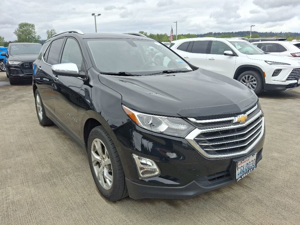 Used 2018 Chevrolet Equinox Premier AWD/4WD image 2