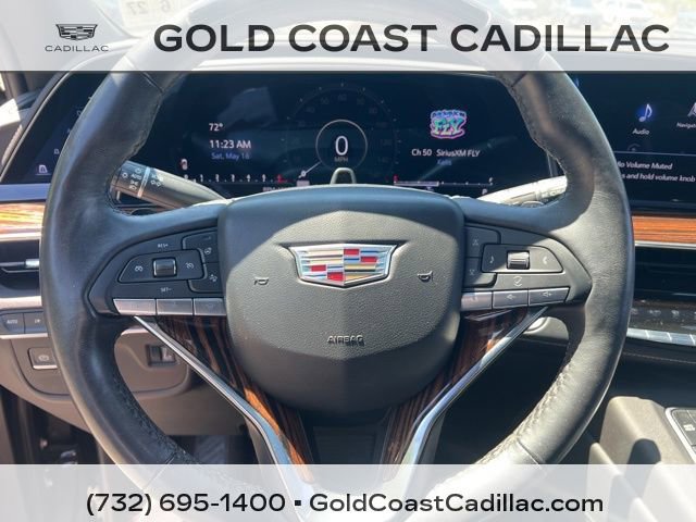 Used 2022 Cadillac Escalade Premium Luxury AWD/4WD image 24
