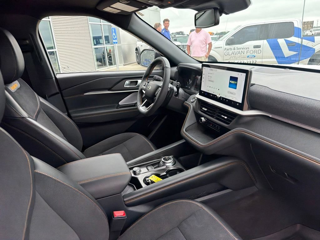 Used 2026 Ford Explorer Tremor w/ Tremor Ultimate Package AWD/4WD image 29