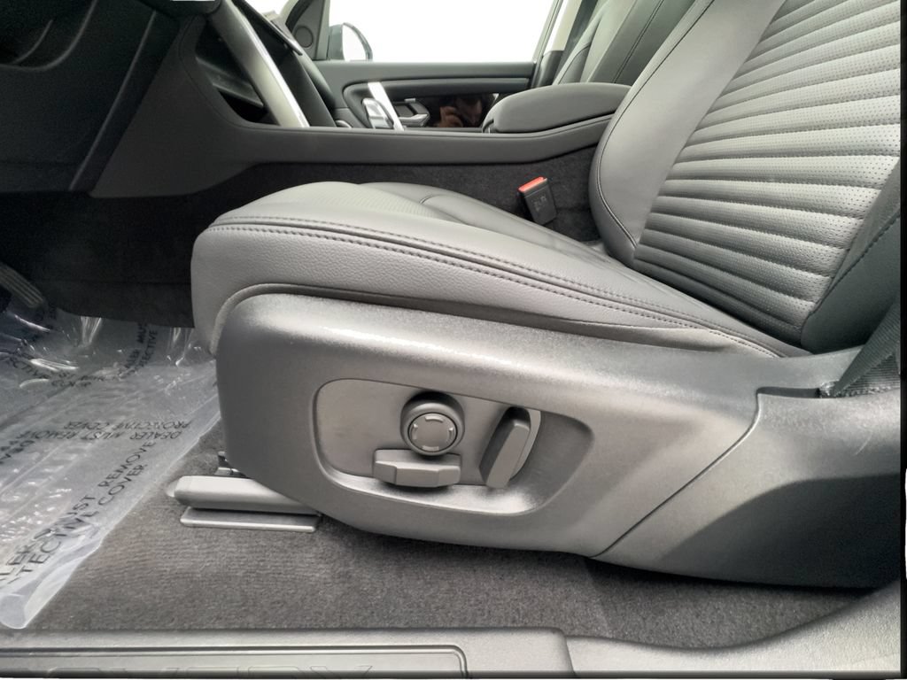 Used 2025 Land Rover Discovery Sport S AWD/4WD image 23
