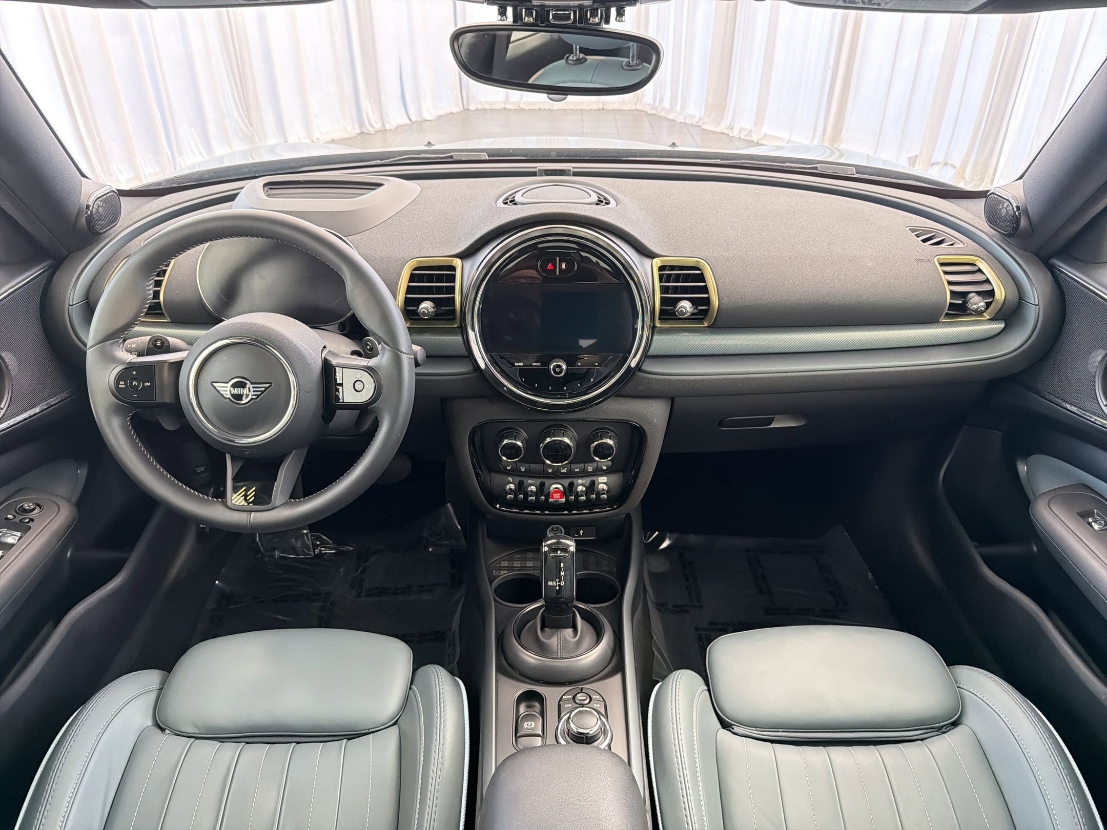 Certified 2024 MINI Cooper Clubman S w/ MINI Untold Edition image 17