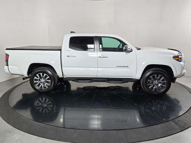 Used 2023 Toyota Tacoma Limited image 3