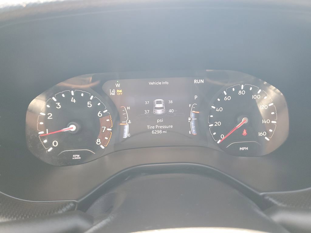 Used 2022 Jeep Compass Latitude FWD image 24