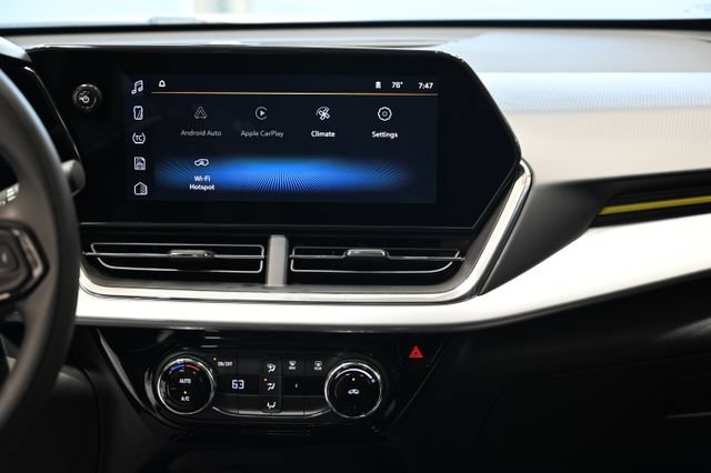 New 2026 Chevrolet Trax LT FWD image 14