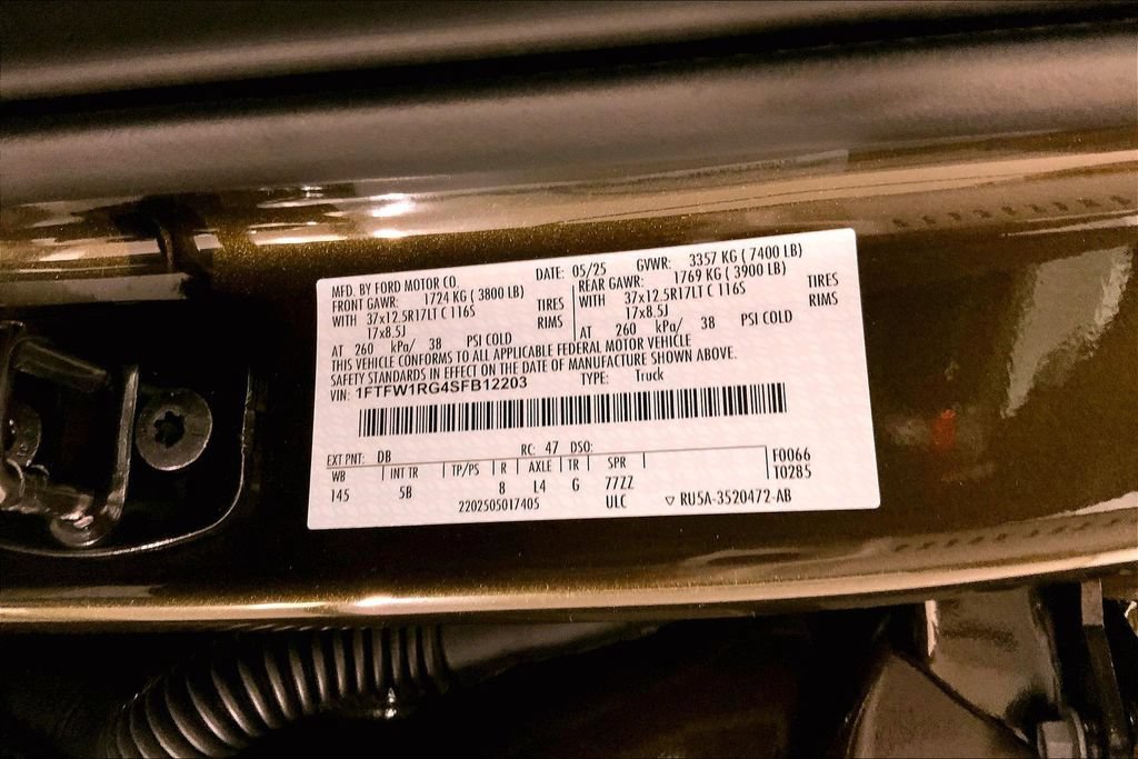 Used 2025 Ford F150 Raptor AWD/4WD image 32
