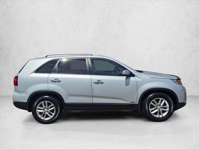 Used 2015 Kia Sorento LX AWD/4WD video 4