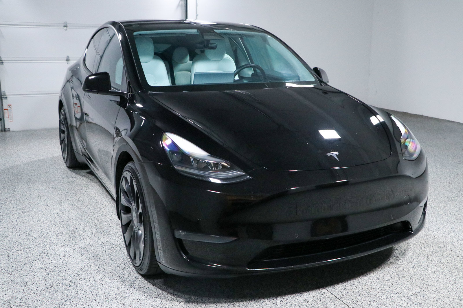 Used 2022 Tesla Model Y Performance AWD/4WD image 5