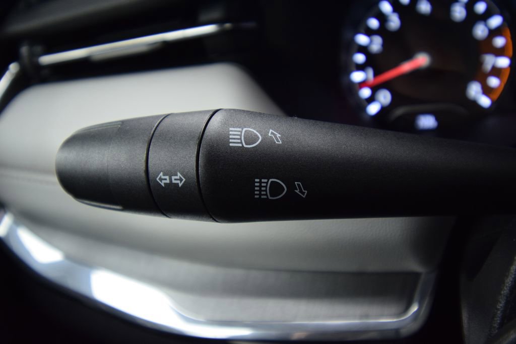 Used 2024 Jeep Compass Limited image 38