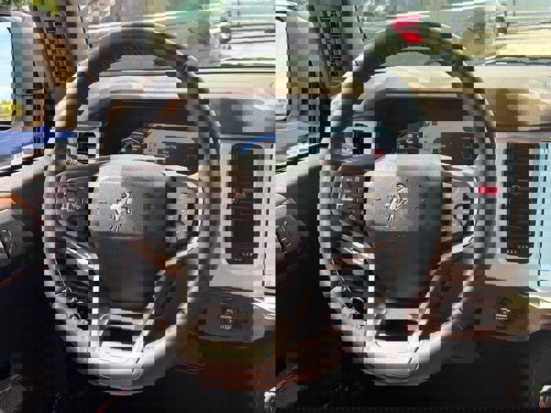 Used 2023 Ford Bronco Heritage Edition image 11